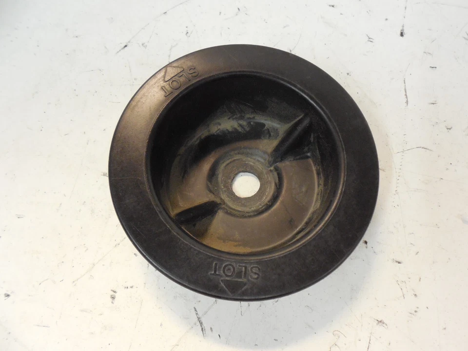 01-02 Saturn SC1 SC2 3DR Anillo retenedor de retención de neumático de repuesto trasero 21039029 Foto 2 de 4