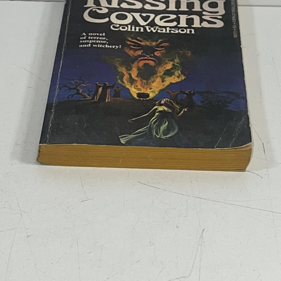KISSING COVENS BY COLIN WATSON 1974 PAPERBACK 1ST HORROR - Image 3 of 4