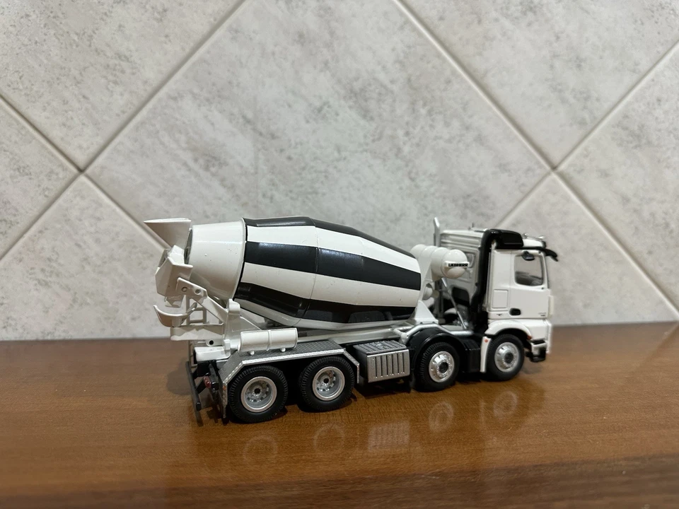 Nzg Mercedes Arocs 8x4 Liebherr, 1:50 No wsi conrad corgi Tekno Imc Joal - Immagine 3 di 4