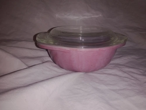 Vintage Pink Pyrex Mini 080 Bowl With Lid