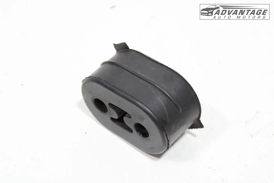 Mercedes E350 W212 2010-2016 3,5 L escape silenciador tubo buje suspensión montaje OEM Foto 2 de 4