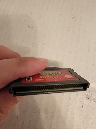 Frogger's Adventures: Temple of the Frog Nintendo Game Boy Advance *Saves* - Picture 3 of 4