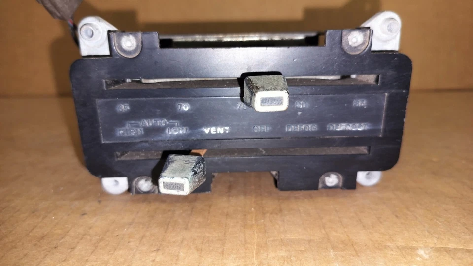 Lincoln Continental Mark IV 1972 AC ATC interruptor de cabezal de control de temperatura 72 HVAC Foto 3 de 4