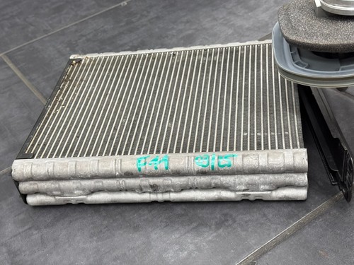 Evaporator Air Conditioning BMW F10 F11 F06 F12 F01 F02 Heater AC N7589002 - Picture 6 of 11
