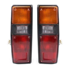 Pair LH RH Rear Tail Lamp Light Bulbs For Toyota Hilux RN30 RN40 Pickup 1980 -83