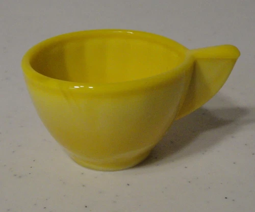 Vintage AKRO AGATE Small INTERIOR PANEL Toy Doll DISHES Yellow 1 1/4" TEA CUP