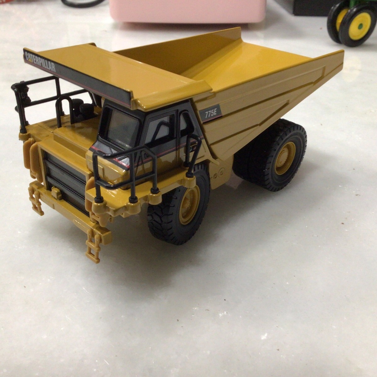 Norscot Caterpillar 775E Off-Highway Quarry Dump Truck Diecast