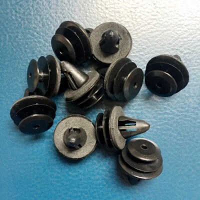 10pcs For Nissan 80999-VE000 Door Panel Retainer Mounting Clips with Sealer - Image 1 of 3