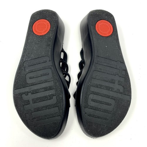 FitFlop Womens 8 Black Rhinestone Low Wedge Strappy Lightweight Sandals HTF - Picture 10 of 10