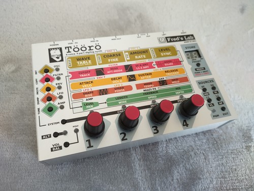 Fred's Lab Töörö Hybrid Polysynth Desktop Synthesizer
