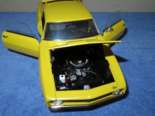 HIGHWAY 61 1969 CHEVROLET CAMARO SS427 TURBO JET 450 HP 1:18 SUPER HQ ITEM - Picture 10 of 13