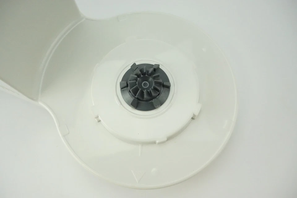 Dispositivo base blocco motore per robot da cucina Braun K3000 - 950 Watt✅ - Immagine 3 di 4