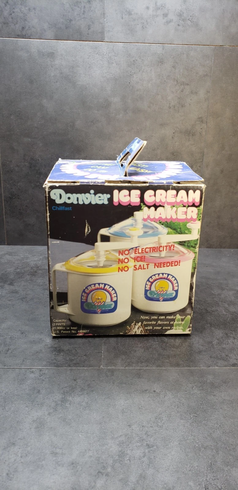 Vintage Donvier 1 Pint Chillfast Manual Ice Cream Maker Pink Rim Hand Crank