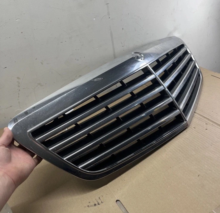 ✅ 10-13 Mercedes W221 S550 S400 Parrilla de radiador de capó delantero 2218800483 OEM Foto 2 de 4