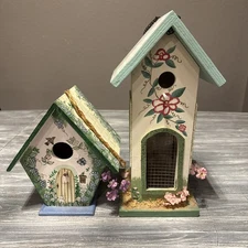 Enchanting Garden Bird House X2 Inviting Garden Sanctuary For Birds NEW