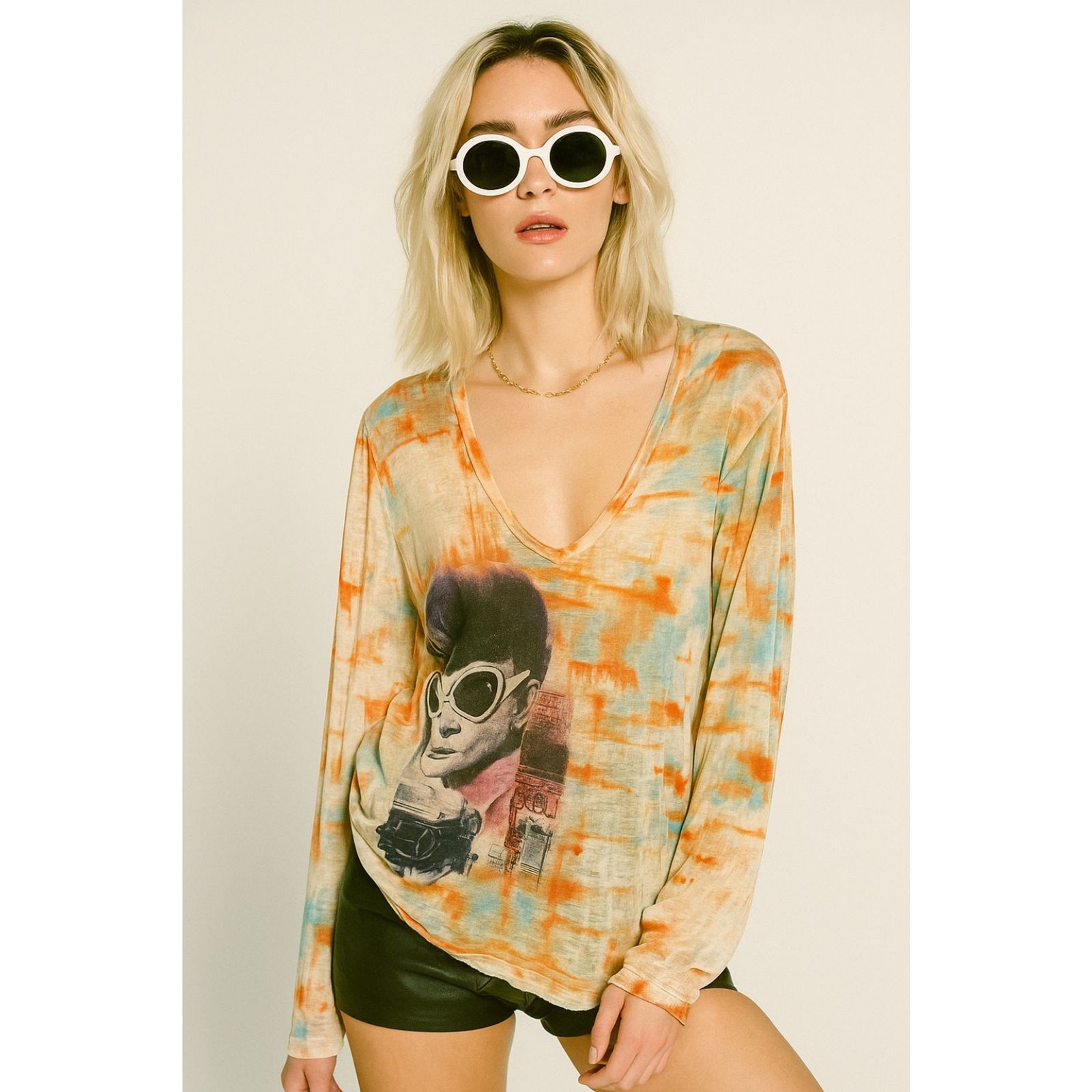 printed artwork Multicolor Long Sleeve T Shirt Tee Top   Women's Size Large