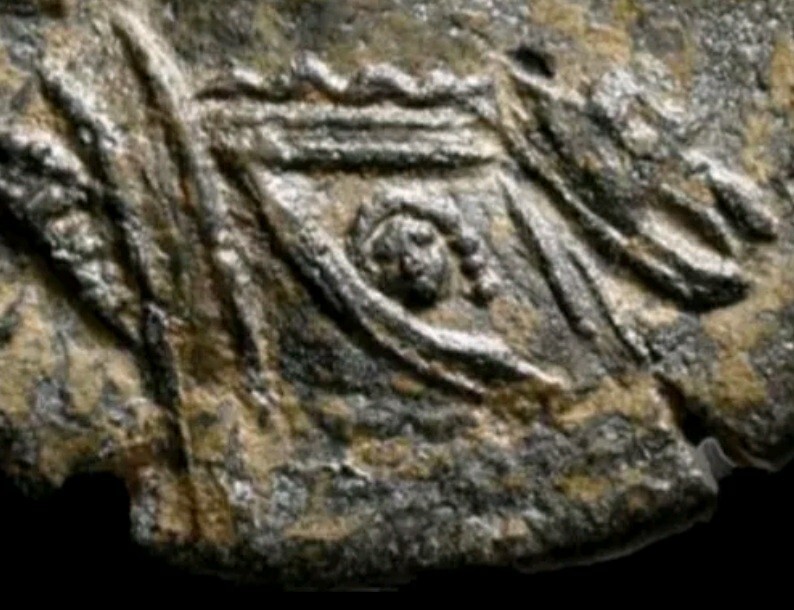 Picture 1 of 3