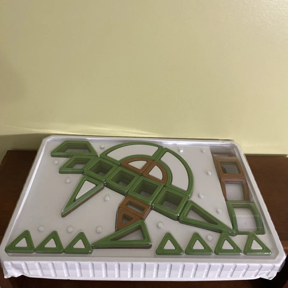 RARE Magformers 64 pc Dinosaur Dino Magnetic STEM Kids Toy Set Missing 1 Square - Image 3 of 4
