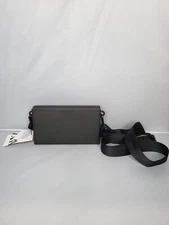 Zara WOMAN BLACK RIGID CELL PHONE CASE USED