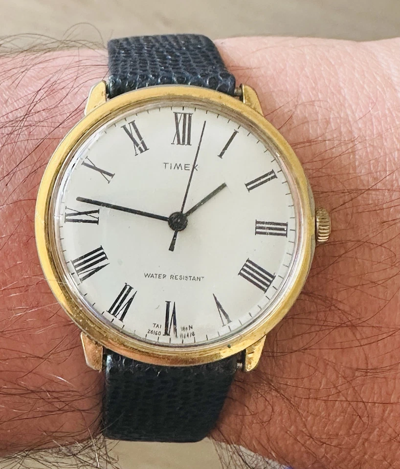 Reloj Timex 26160 mecánico vintage 35 mm en muy buena condición GWO - caja y certificado original. Foto 3 de 4
