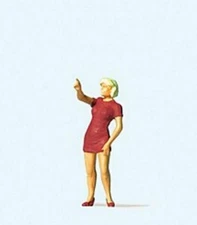 Preiser 28190 HO Scale Woman Pointing Her Finger