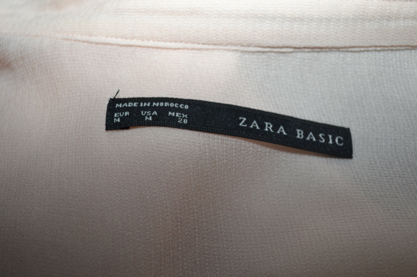 ZARA BASIC PEACH POLYESTER CLASSIC BLOUSE SIZE ME… - image 6