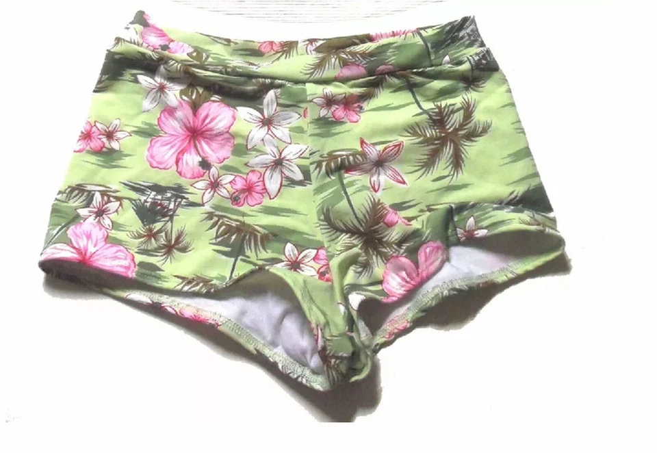 Biquíni Fresh Peaches verde havaiano floral halter masculino XL top e botas S - Imagem 3 de 3