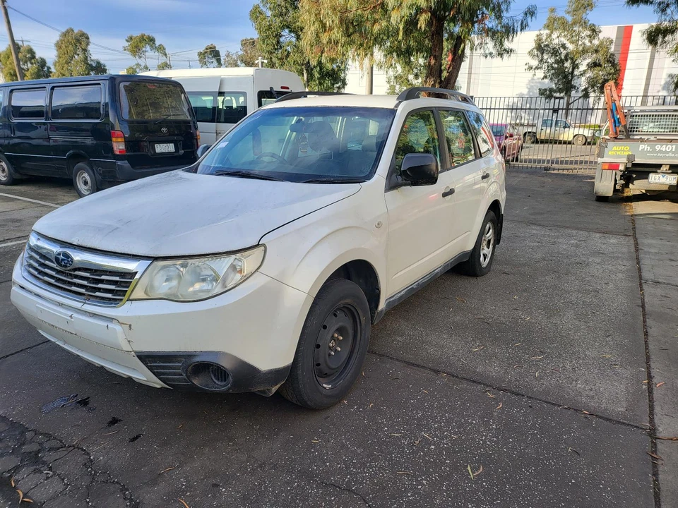 Subaru Forester Steering Wheel 02/2008-12/2012 - image 3 of 4