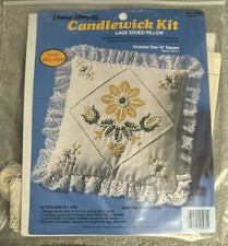 Creative Moments YELLOW DAISY Candlewick Kit Lace Edge Pillow 13" New