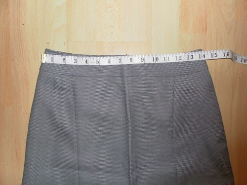************New Grey Print Skirt Waist 28"********** - 第 3/3 張圖片