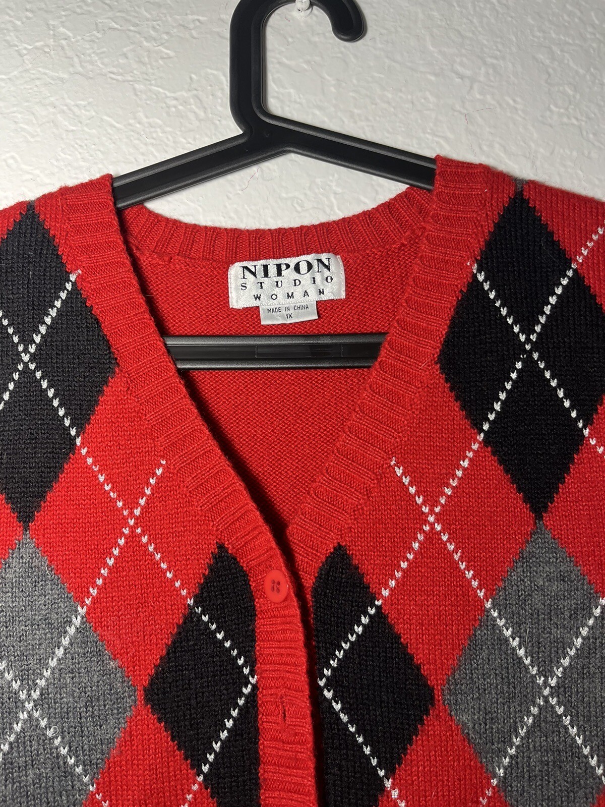 Nipon Studio Woman Red Checkerboard Sleeveless Ve… - image 2