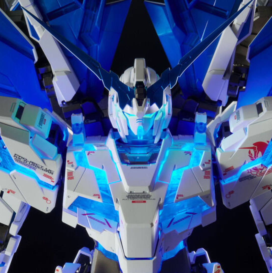 新品　PG 1/60 UNICORN GUNDAM PERFECTIBILITY 61BJHCuB2DL._UF350,350_QL80_.jpg