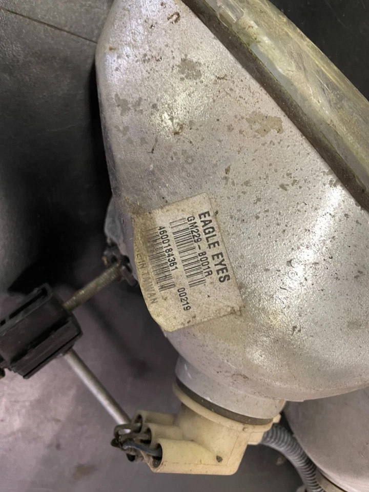 1999-2005 Pontiac Grand Am Right Passenger RH Headlight Front Lamp - Изображение 2 из 4