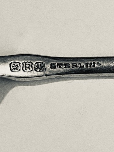Reed & Barton “Harlequin” Sterling Silver Demitasse Spoon W/ Gold Wash - Picture 5 of 5