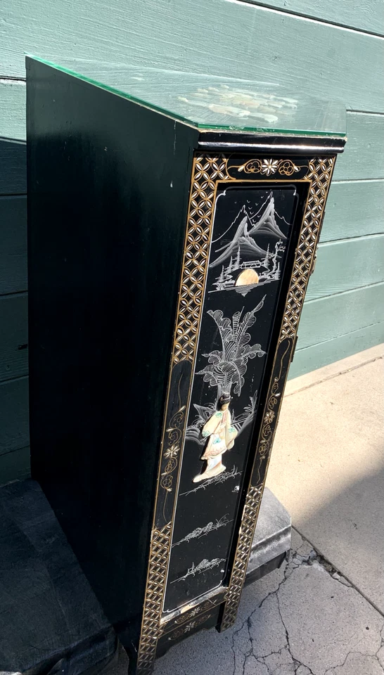 Unique Black Lacquer Chinoiserie Landscape Oriental Corner Cabinet - Image 4 of 4