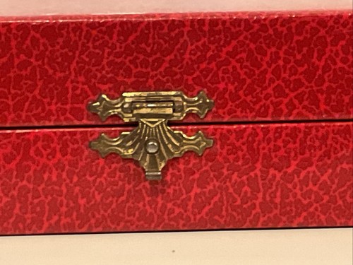 Vintage Red JC Penny Magnetic Cork Board Backgammon Design Philippe Travel Set - Picture 10 of 15