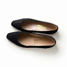 Vintage Salvatore Ferragamo Black Block Heel Pumps Closed Toe Women's 7.5