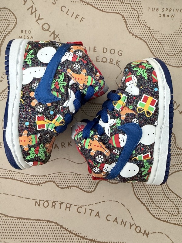 Nike SB Dunk High Concepts Ugly Christmas Sweater Kids Size 3C