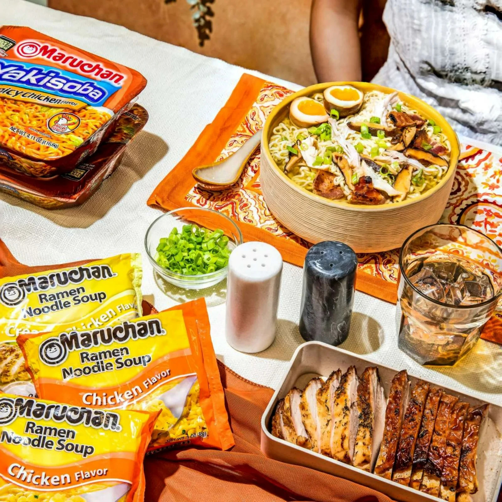 Maruchan Ramen Chicken Instant Noodle - 12 Pack (3oz)