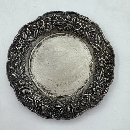 Repousse by S. Kirk & Son sterling silver Butter Pat or Nut Dish 3.25"  # 17