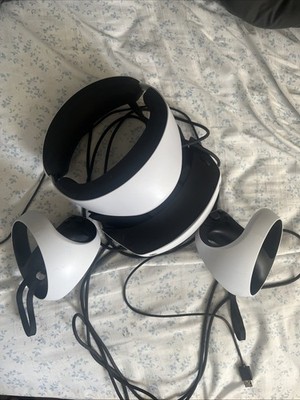 Sony PlayStation PS VR2 Headset Sense Controllers VR - White
