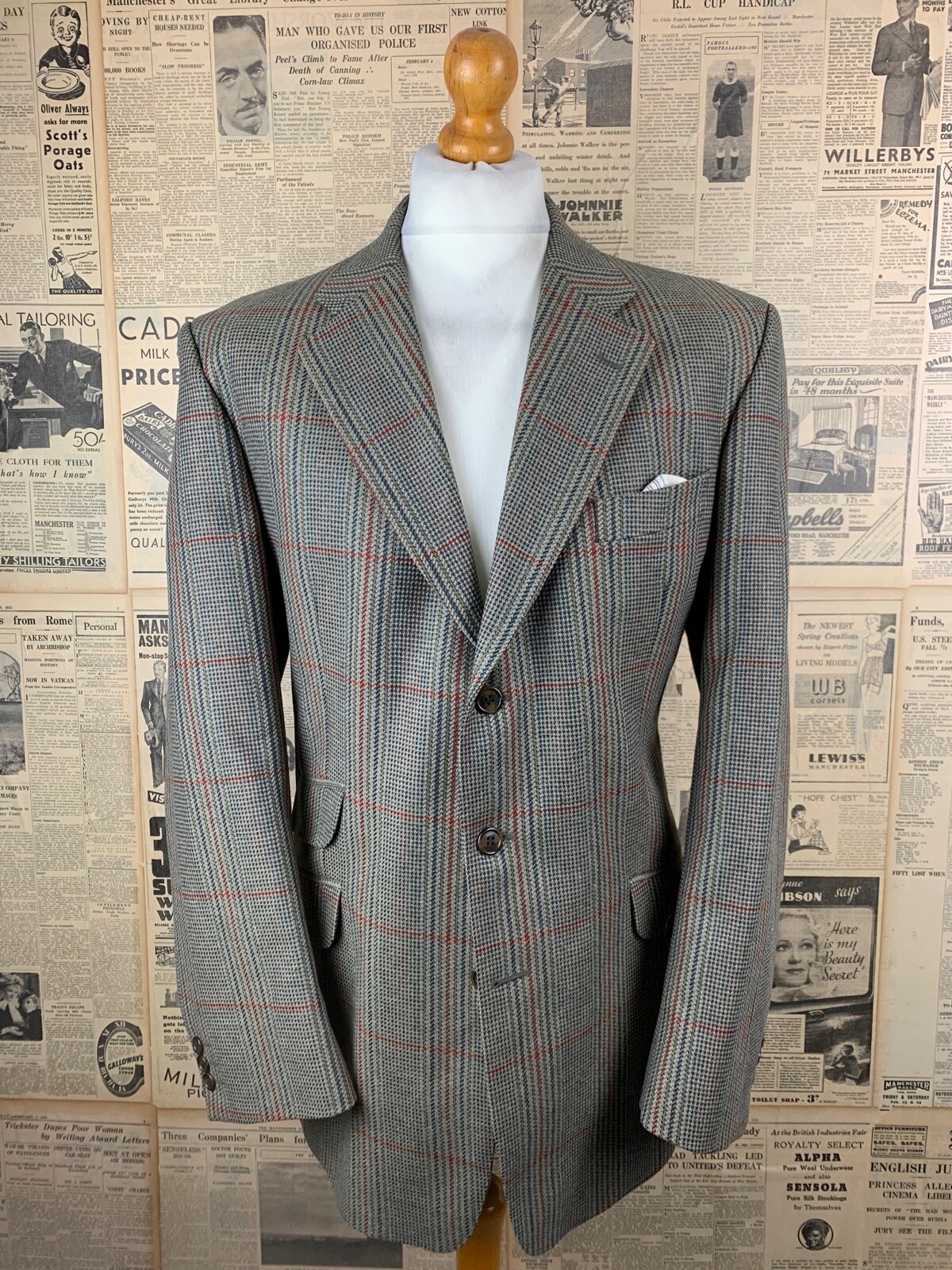Vintage three button green Saxony tweed 