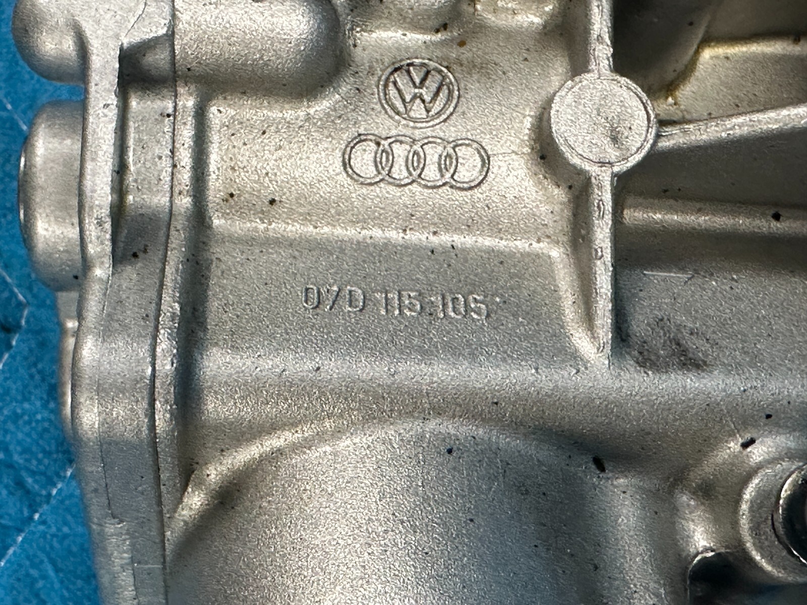 Bentley Continent Flying Spur Engine Oil Pump w/ Сhain & Bolts 29k 2006-2012 OEM