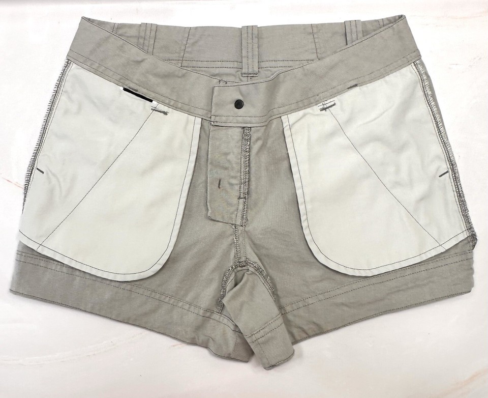 Arc’teryx Women’s Khaki Hiking Shorts Estimated Size 6 EXCELLENT