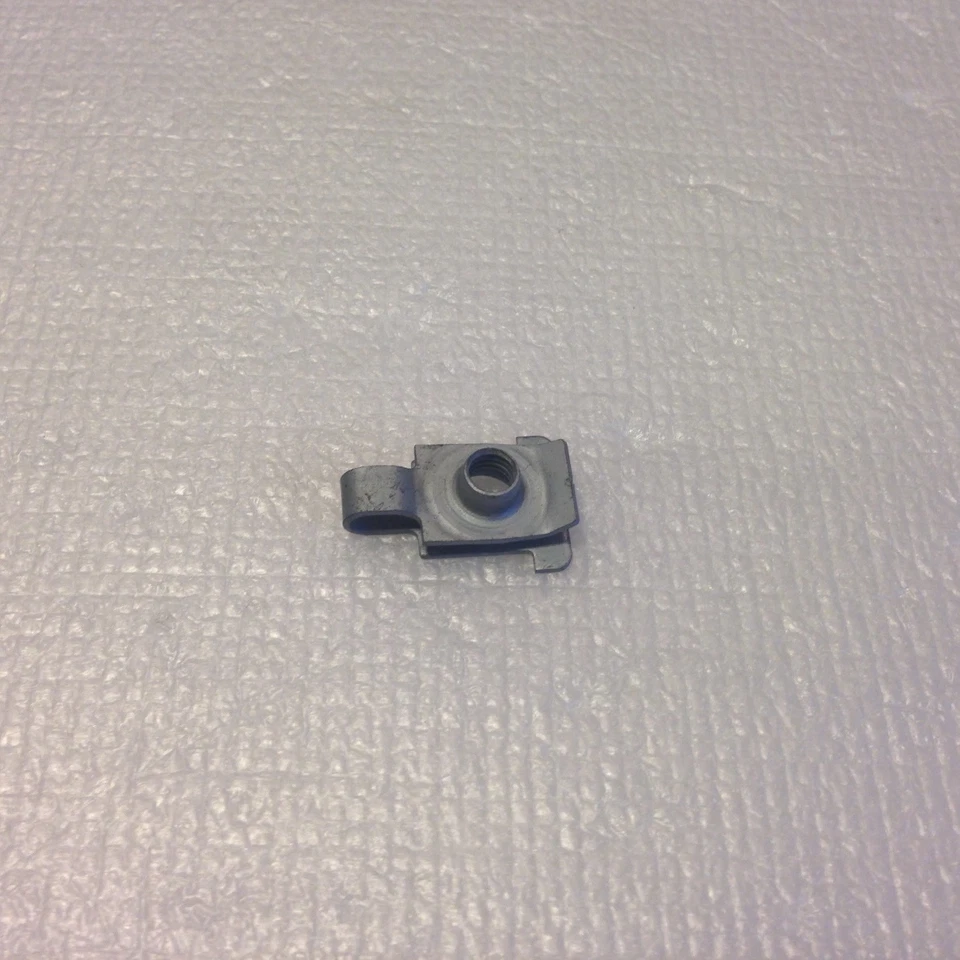 CLIP DE FAROS LEXUS OEM LFA LS400 LS430 LS460 LS600H LX450 LX470 LX570 NX200T Foto 2 de 2