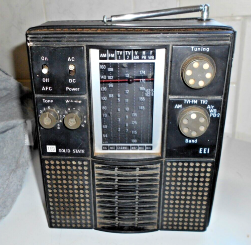 VINTAGE LED SOLID STATE MULTIBAND RADIO MODEL EE1 FM 2-SW MW LW AIR TV MARINE