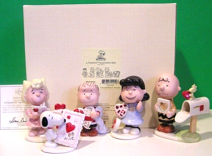 LENOX PEANUTS VALENTINES DAY -- SNOOPY Lucy SALLY Linus Charlie