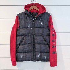 Jordan Big Boy  s Black and Red Graphic Puffer Jacket