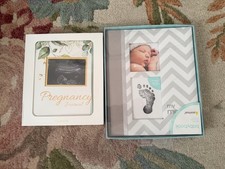KeeBabies Pearhead Pregnancy Journal and Baby Memory Book Set White Gray