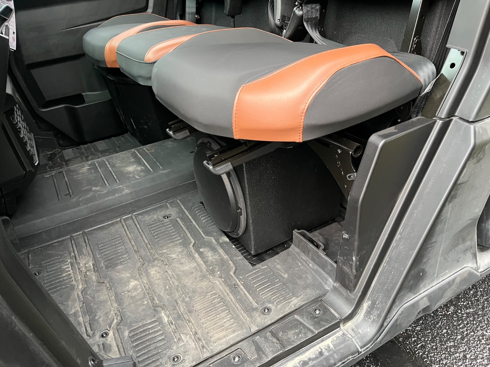 2026 Can Am Defender MAX HD11 Plug & Play JL Audio Subwoofer Amplifier Package